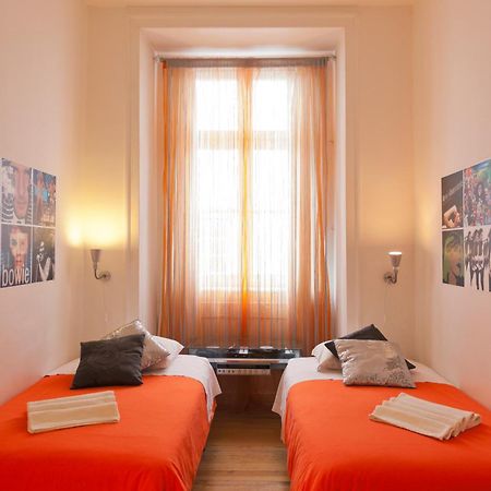 Living Lounge Hostel Lisbon Luaran gambar