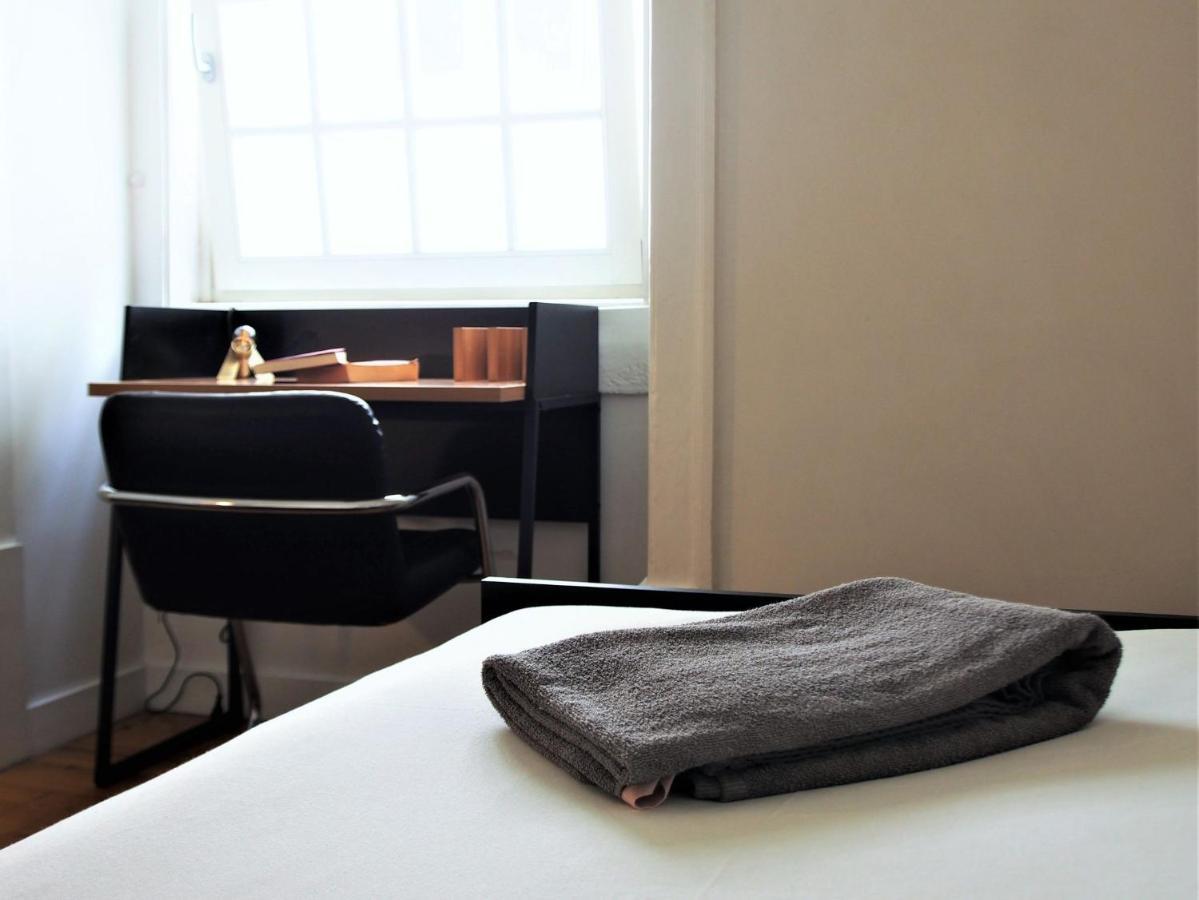 Living Lounge Hostel Lisbon Luaran gambar