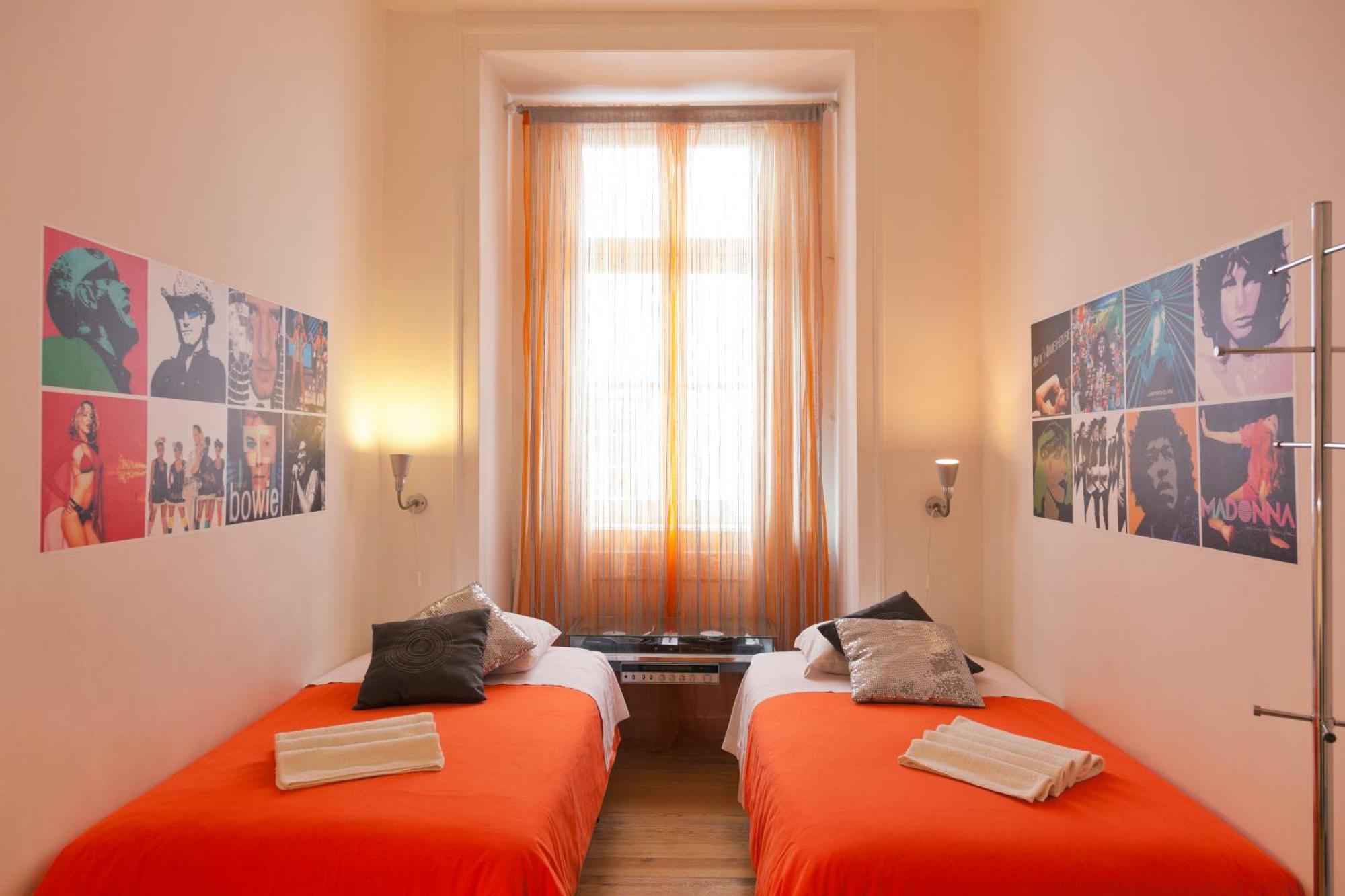 Living Lounge Hostel Lisbon Luaran gambar
